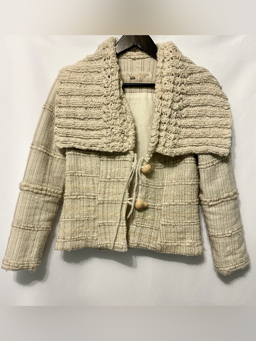 Woven Dream Designs Jacket 100 Wool Size Med but Shrunk Boho Wooden Button Lined